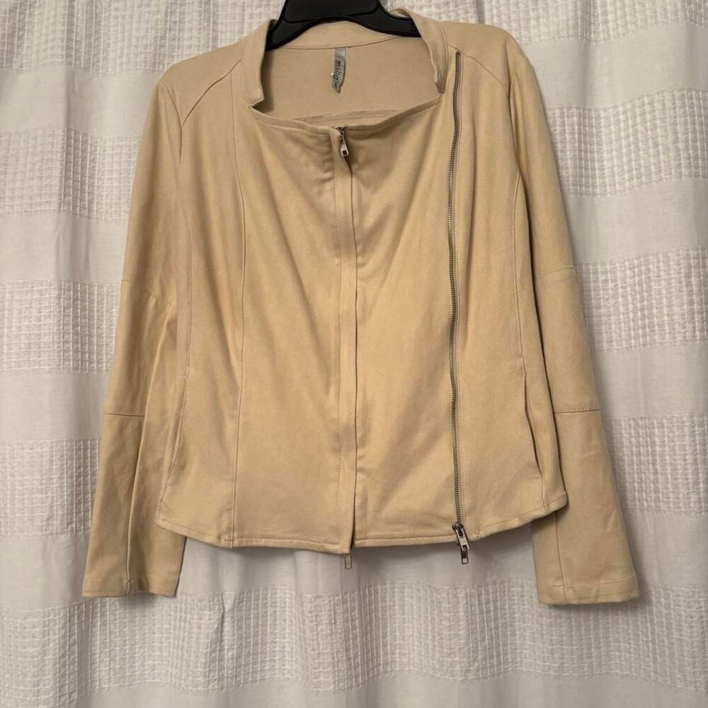 Women's Miilla lightweight cream double zip up moto jacket in a S